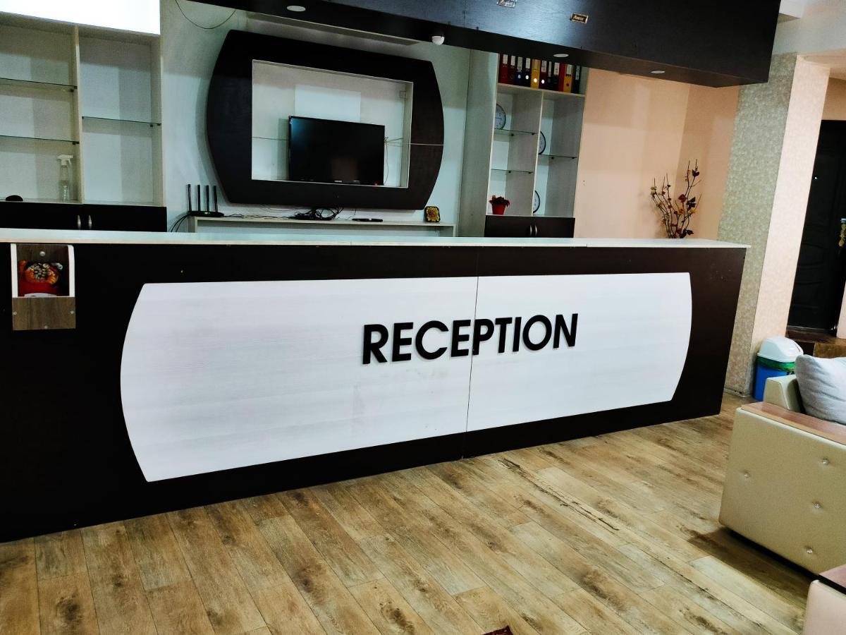 Da! Hotel Bisjkek Eksteriør billede